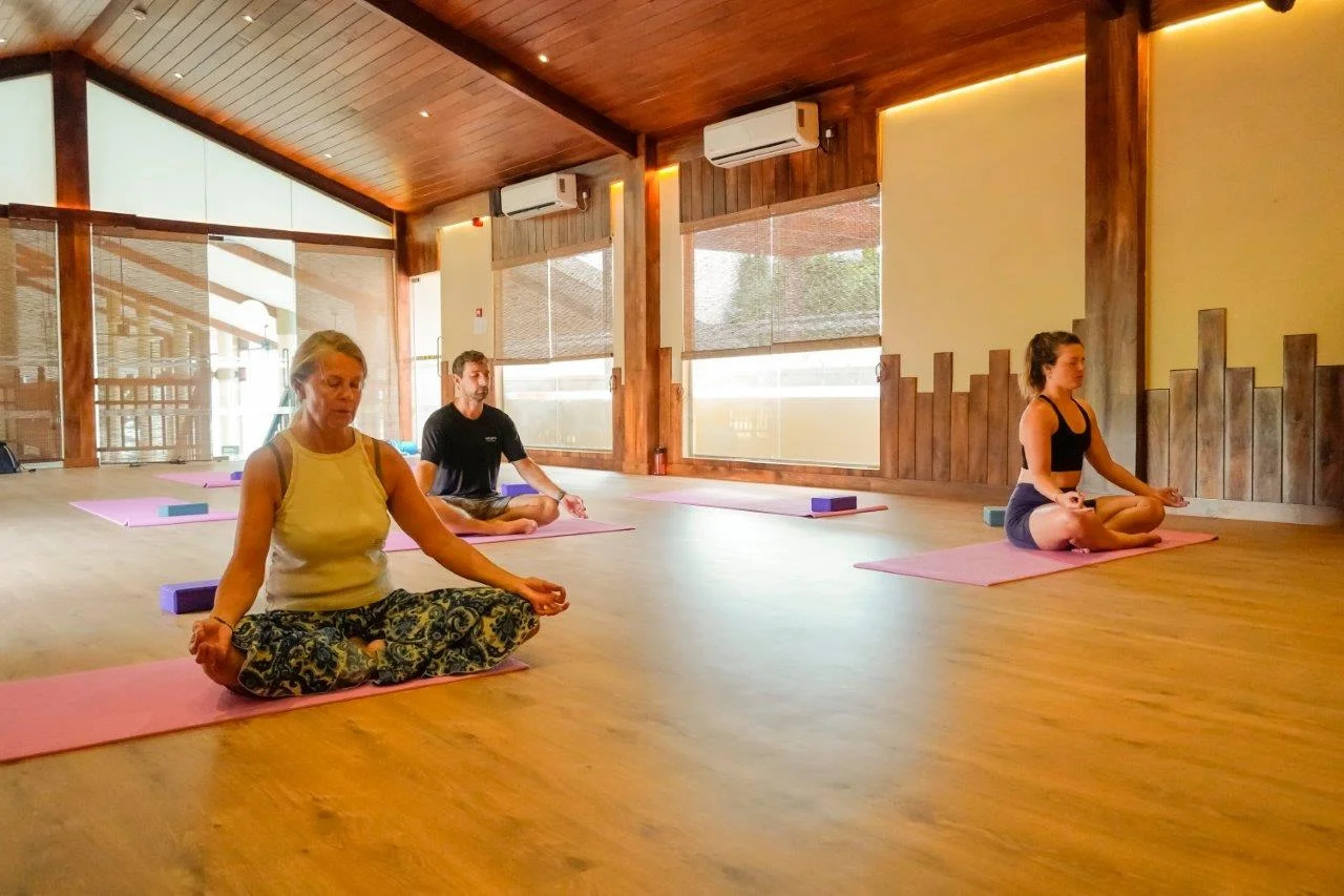 Yogis doing meditation at Insight Resort Ahangama